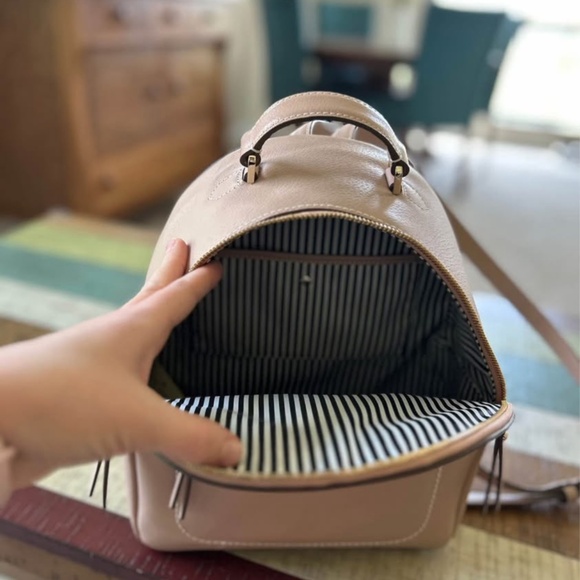 Kate Spade Thompson Street Brooke backpack - Picture 4 of 6